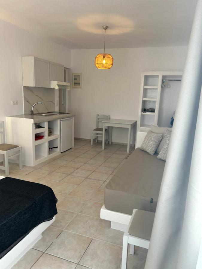 Apollonia Studios Плака Экстерьер фото