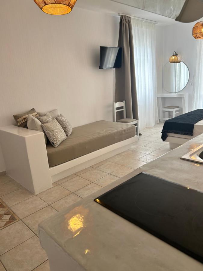 Apollonia Studios Плака Экстерьер фото